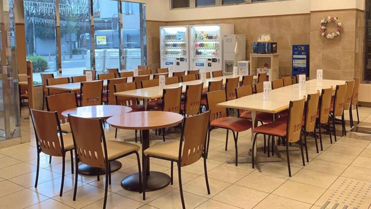 Toyoko Inn Kobe Sannomiya-Eki Higashi Bagian luar foto