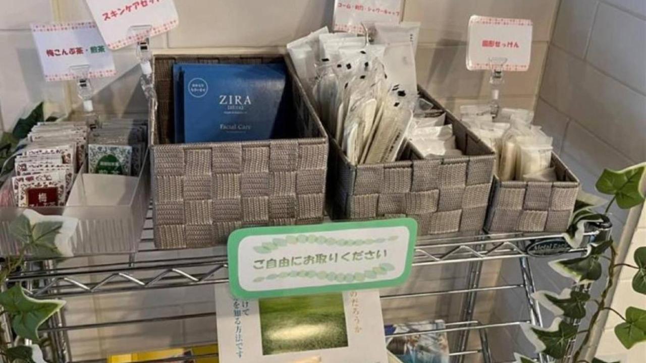 Toyoko Inn Kobe Sannomiya-Eki Higashi Bagian luar foto
