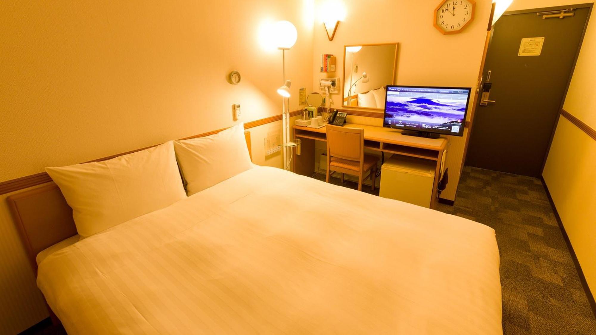 Toyoko Inn Kobe Sannomiya-Eki Higashi Ruang foto