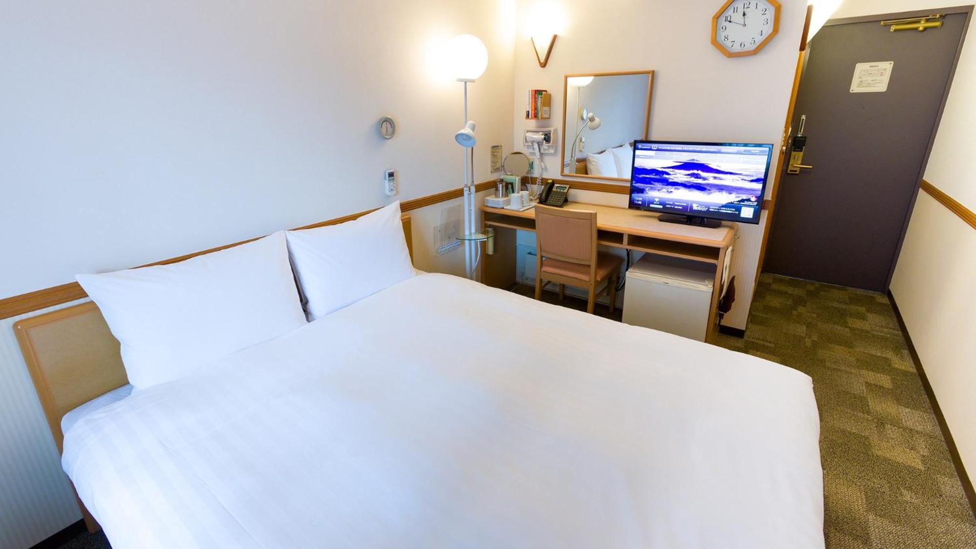 Toyoko Inn Kobe Sannomiya-Eki Higashi Ruang foto