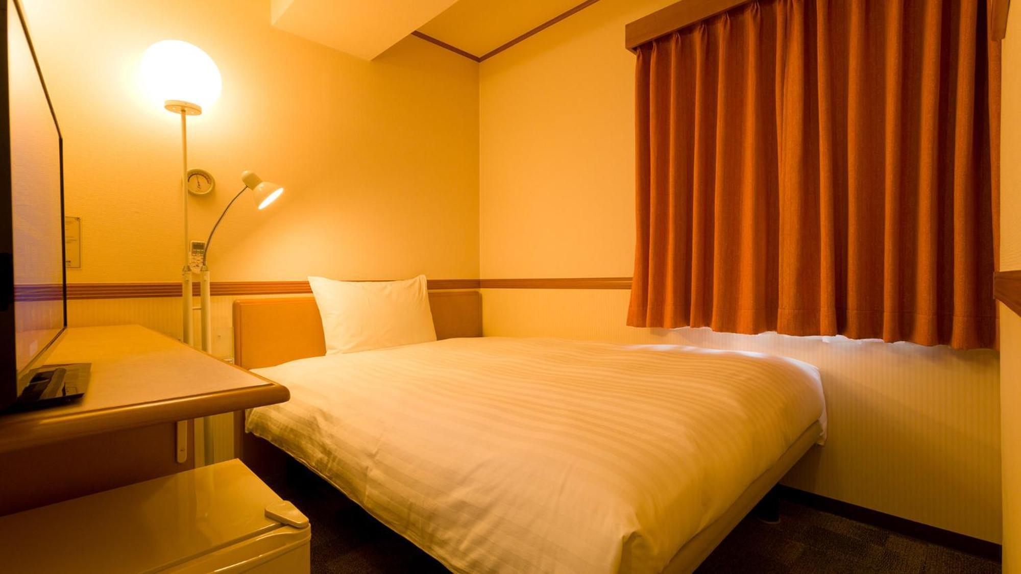Toyoko Inn Kobe Sannomiya-Eki Higashi Ruang foto