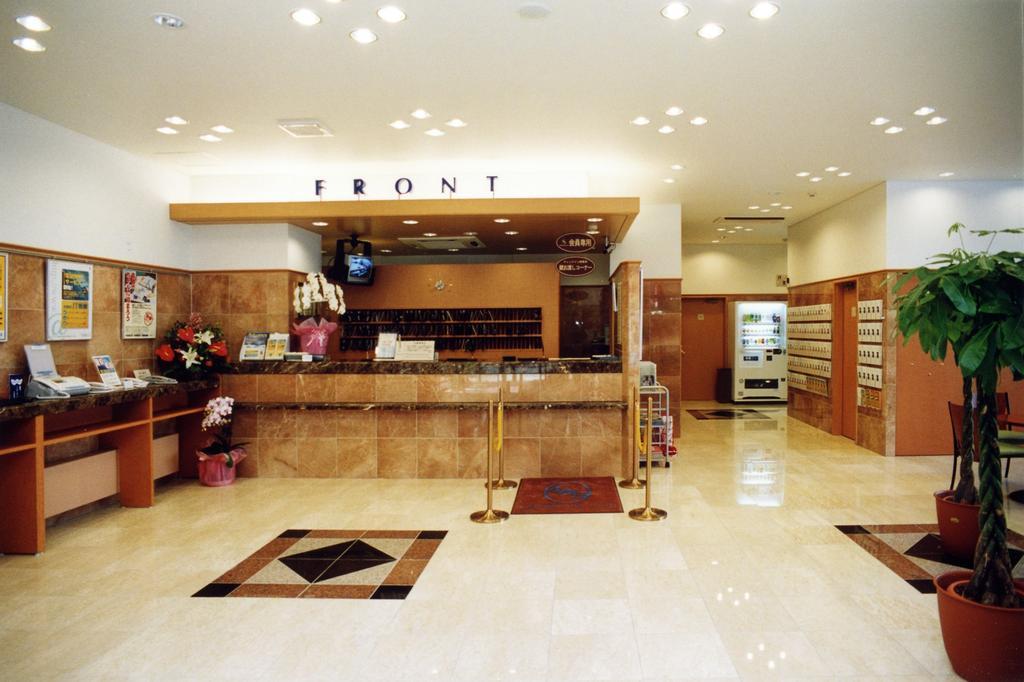 Toyoko Inn Kobe Sannomiya-Eki Higashi Bagian luar foto