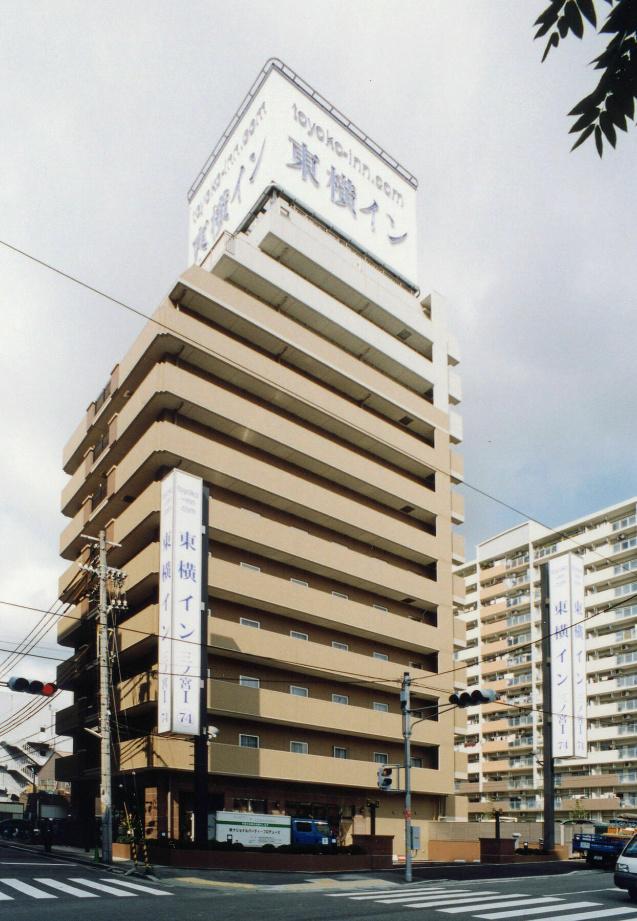 Toyoko Inn Kobe Sannomiya-Eki Higashi Bagian luar foto
